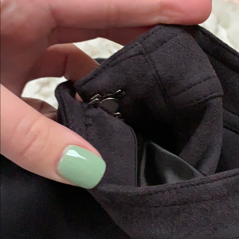 *SOLD ON INSTA* NWT LF skirt - Picture 6 of 6